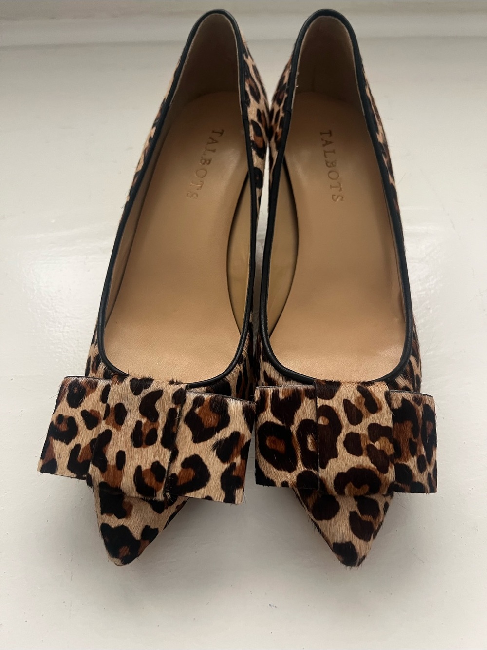 Talbots Leopard-Print Pointed Toe Bow Flats - Size 6 1/2.